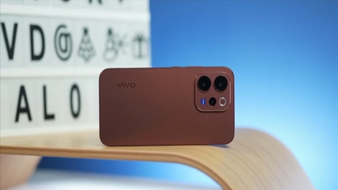 Vivo V70 Elite 5G का प्रीमियम डिजाइन और 5G स्मार्टफोन लुक