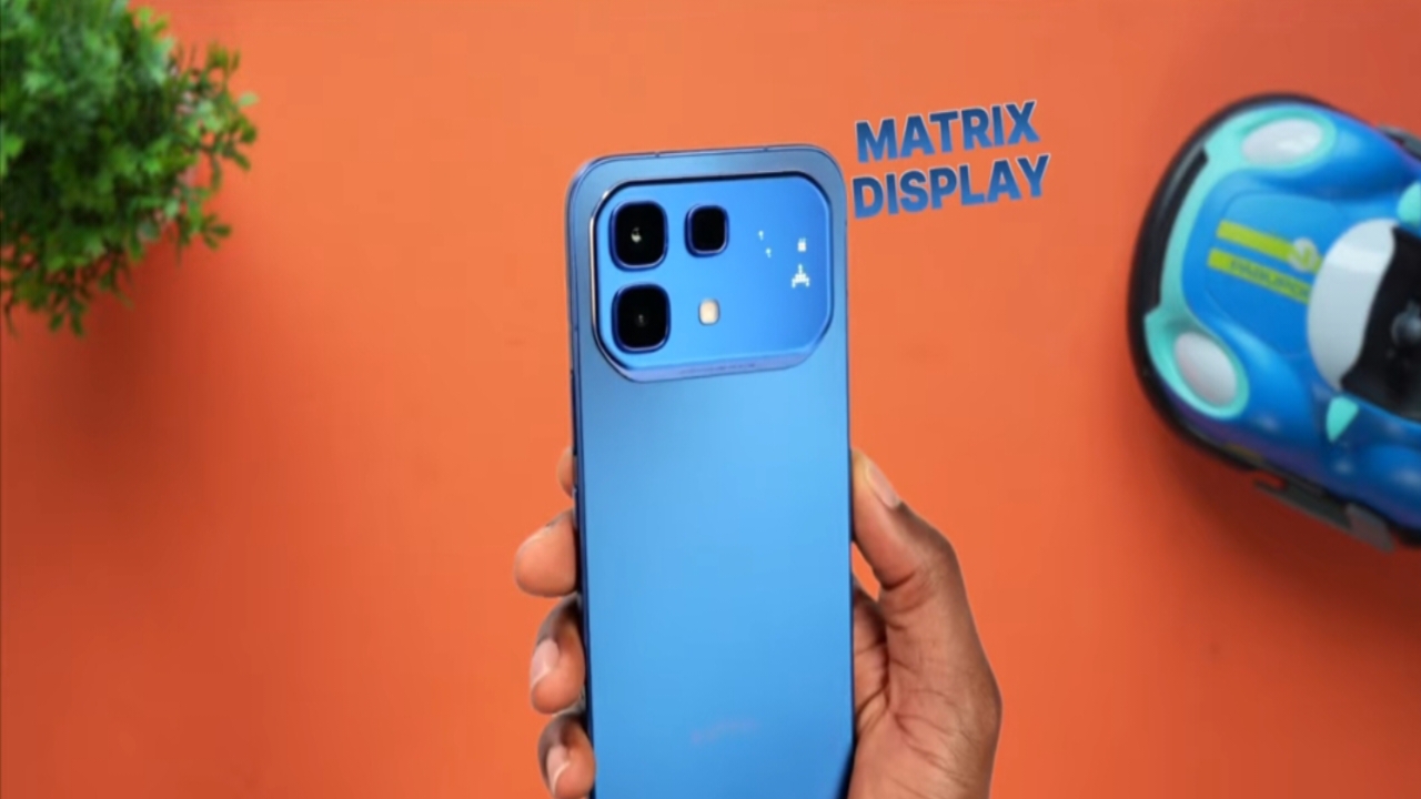 Infinix Note 60 Ultra का प्रीमियम डिजाइन और ट्रिपल कैमरा सेटअप के साथ