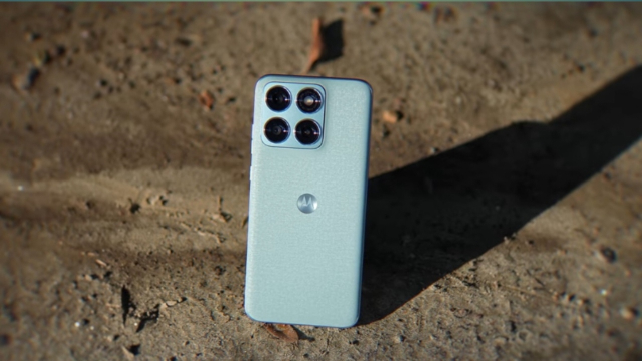 Motorola Edge 70 Fusion display camera and battery details