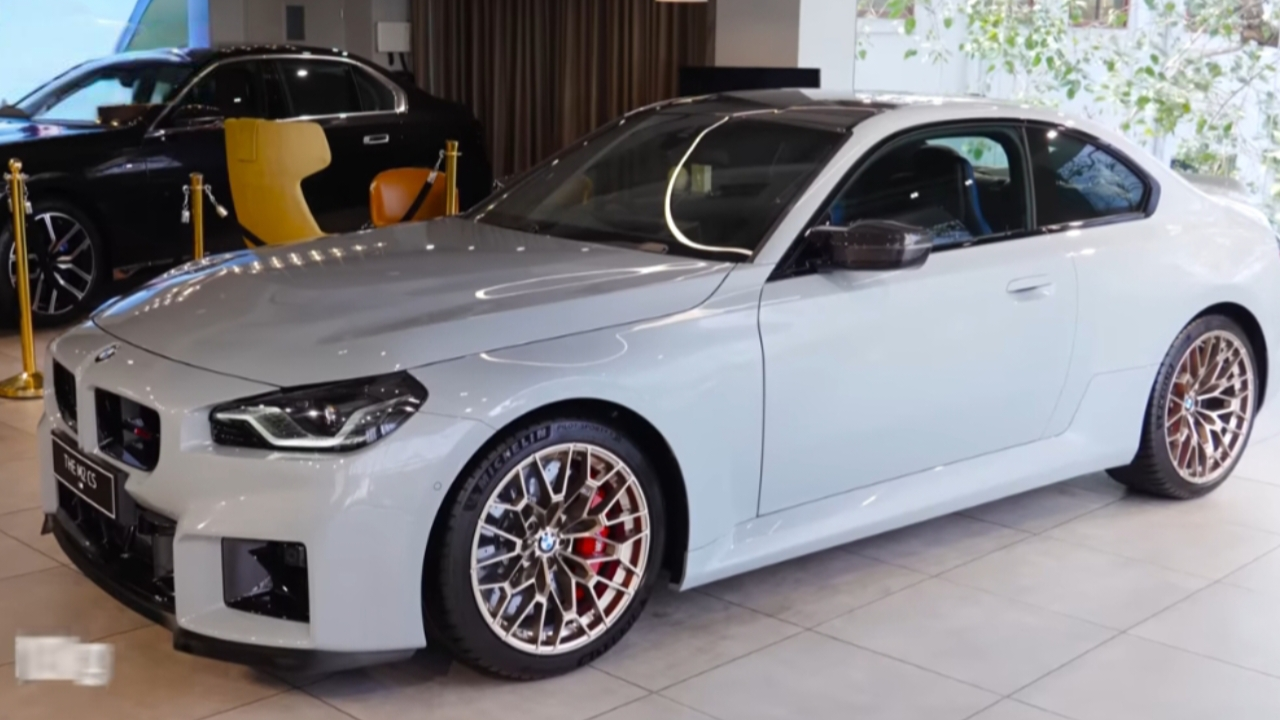 BMW-M2-CS-Sports-Car-Launch-India