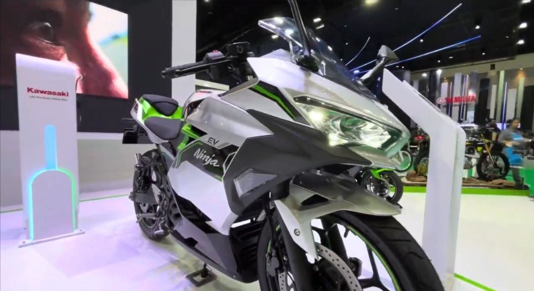 Kawasaki-Ninja-Electric