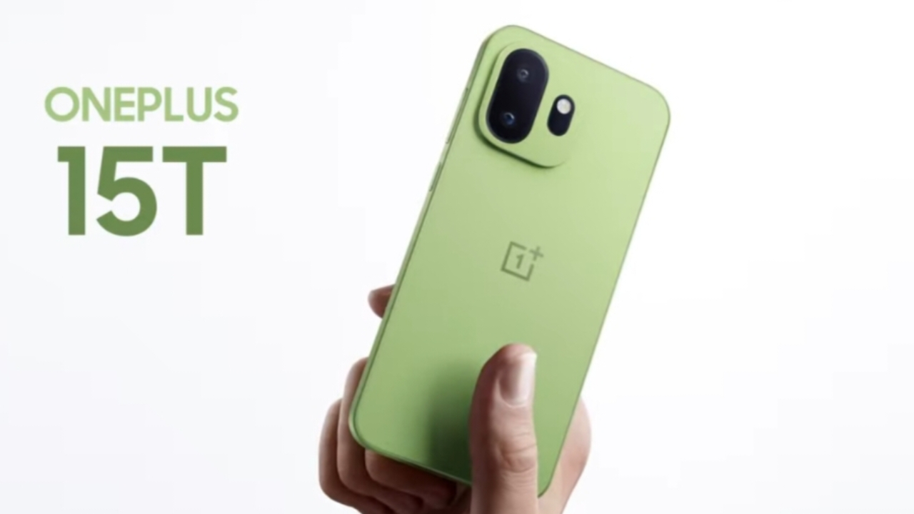 OnePlus 15T Healing White Chocolate कलर में फ्रंट और रियर व्यू